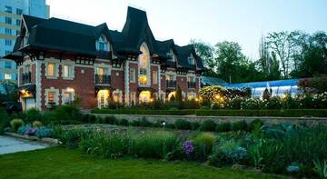 Фотографии Гостиница Villa Natalie г. Керчь Крым (Россия) №1 Фото Гостиница Villa Natalie г. Керчь 1